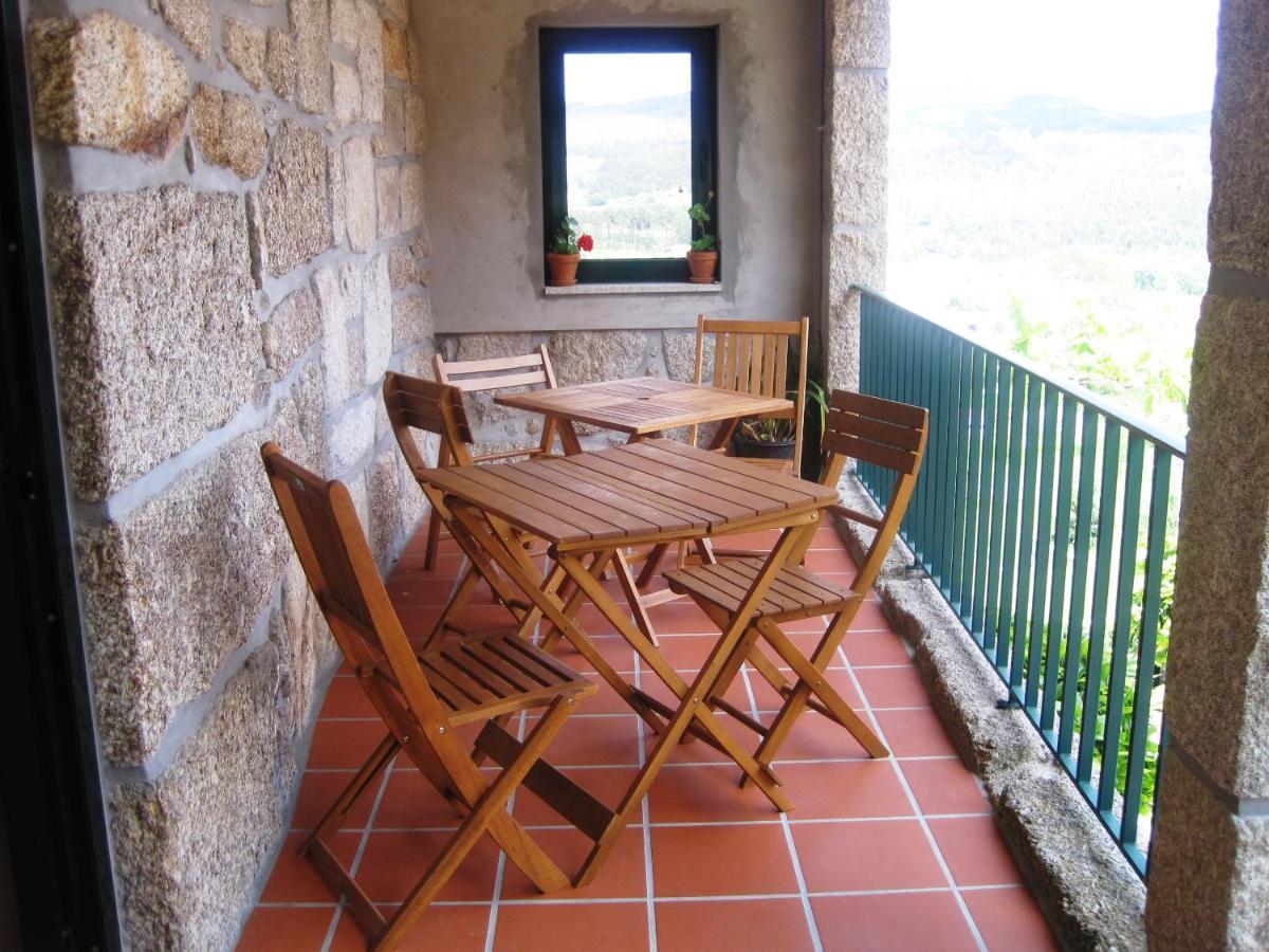 Casa Dos Bisavos- Slow Down Na Rota Do Romanico Porto Kültér fotó